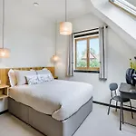 Holiday home Lime Tree House - Uk49477